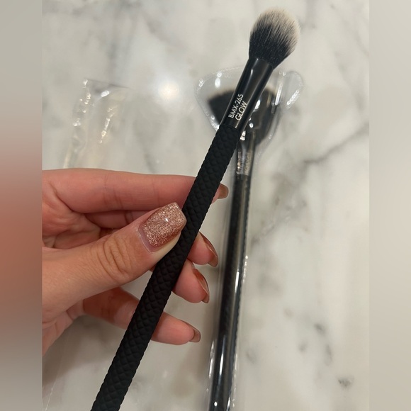 Brand NEW Moda Pro set of 2 brushes - Picture 2 of 2